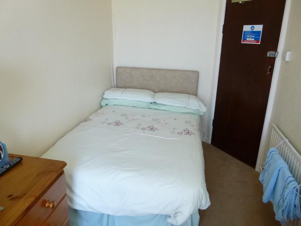 Sunbay Guest House Weymouth Room photo