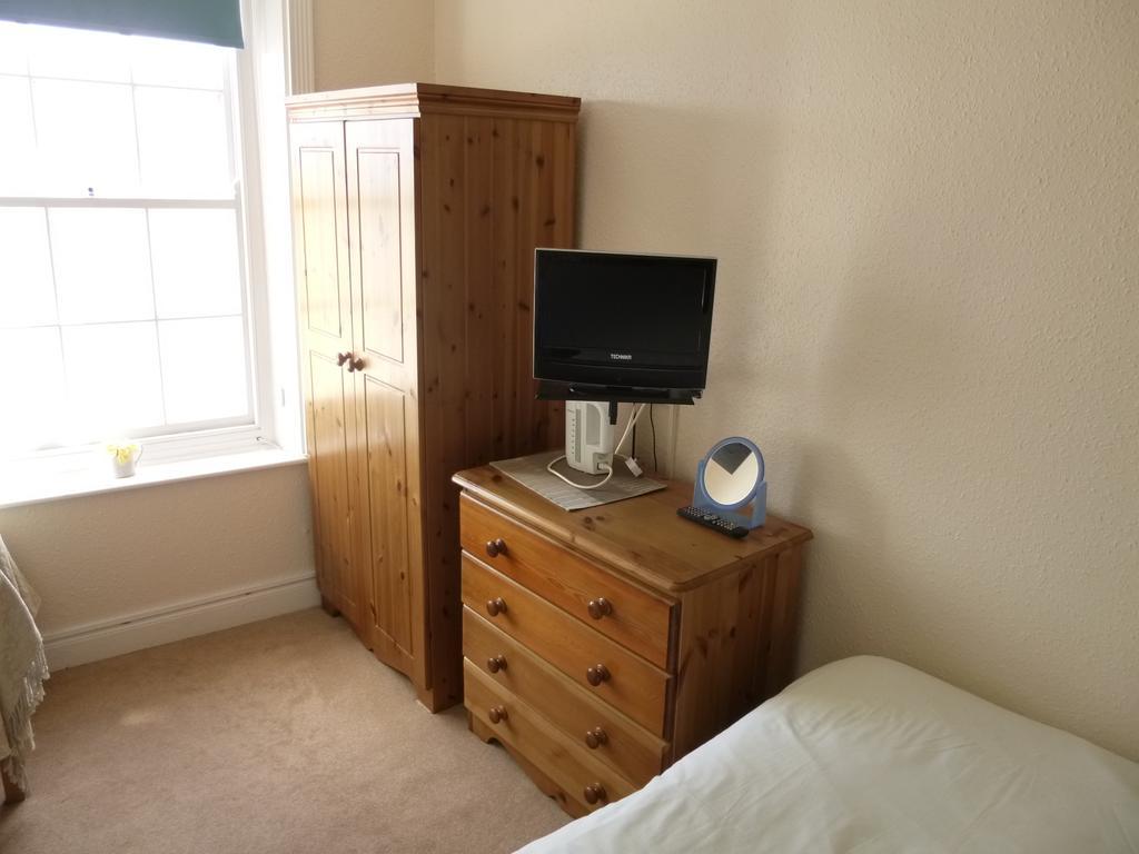 Sunbay Guest House Weymouth Room photo